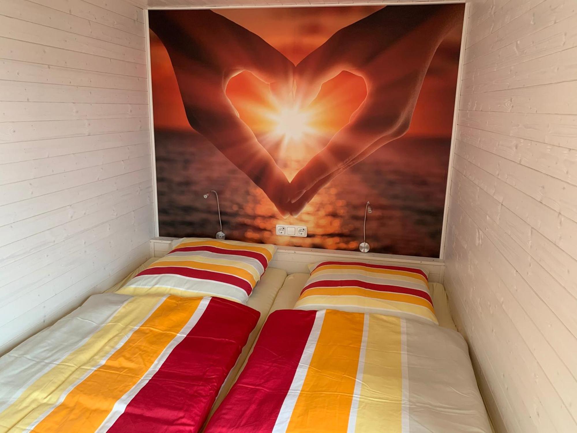 Hausboot Bali Hotell Fehmarn Exteriör bild